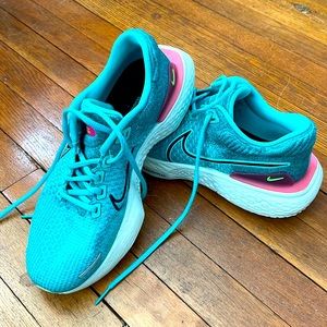 Nike ZoomX shoes. Size 10